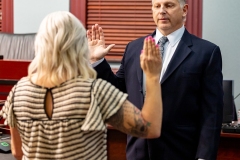 swear-in-060